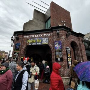 Salem Witch City Mall