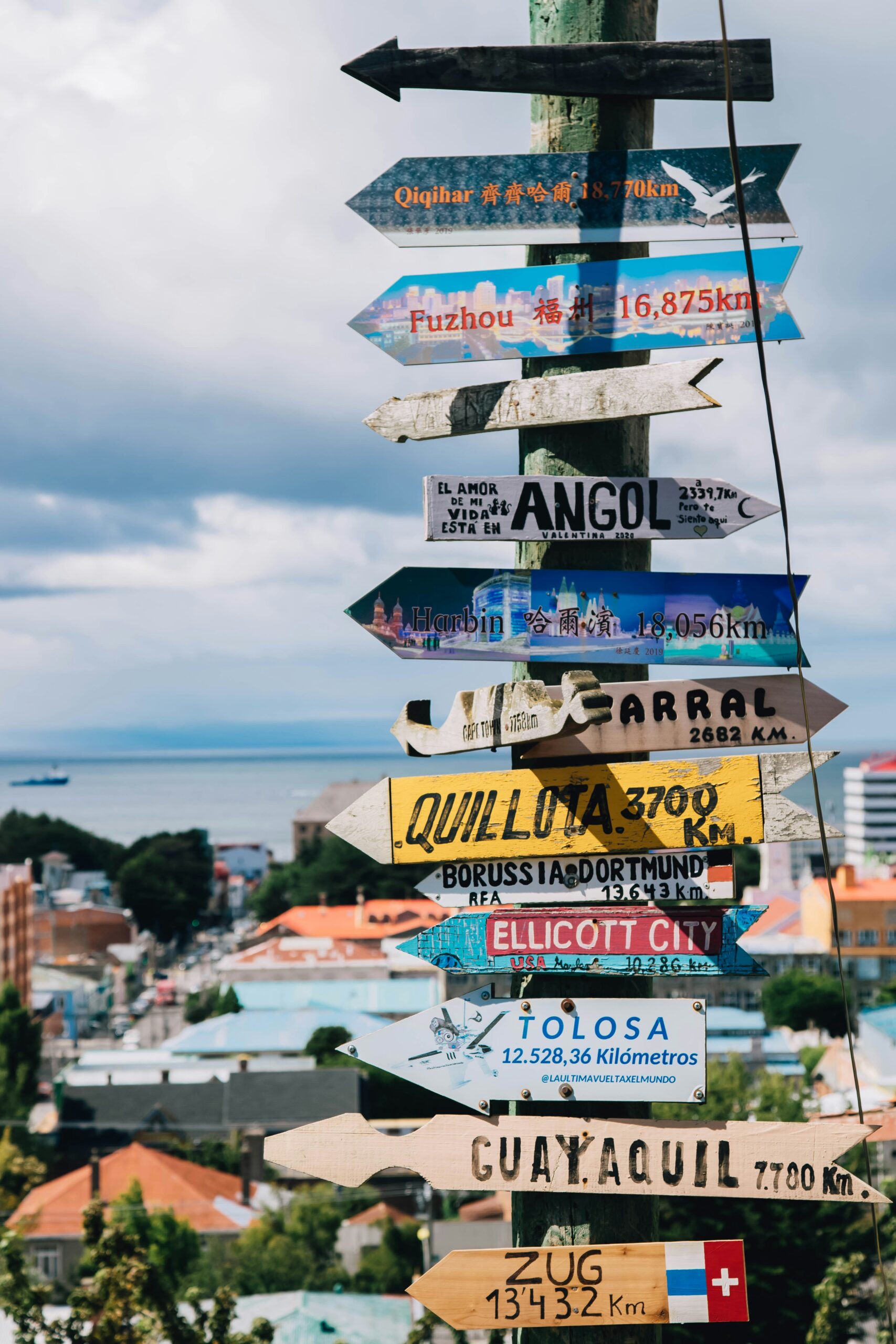 gustavo sanchez qchwygcdtna unsplash scaled.jpg